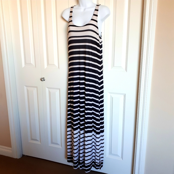 Black & White Striped Maxi Dress - Size XS - Picture 2 of 3